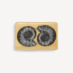 Design Ashtrays<Fornasetti Rectangular Ashtray Giro Di Conchiglie White/Black/Gold