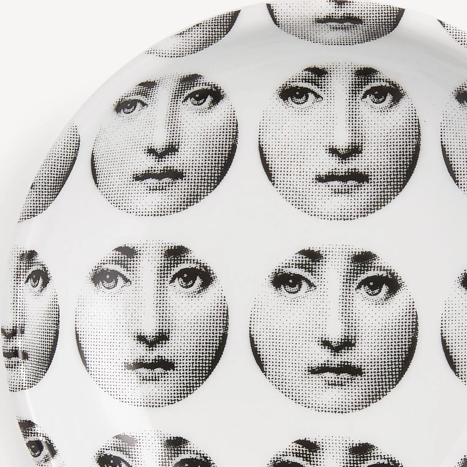 Design Ashtrays<Fornasetti Round Ashtray Tema E Variazioni N.197 White/Black