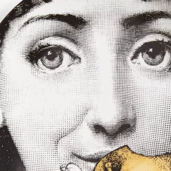 Fruit<Fornasetti Wall Plate Tema E Variazioni N.360 White/Black/Gold