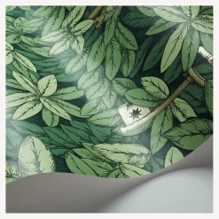 Wallpaper<Fornasetti Wallpaper Chiavi Segrete Leaf Green